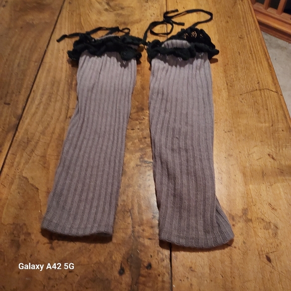Areve Accessories - Áreve brand leg warmers